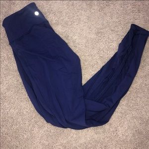 Lulu Lemon Size 8 leggings- blue